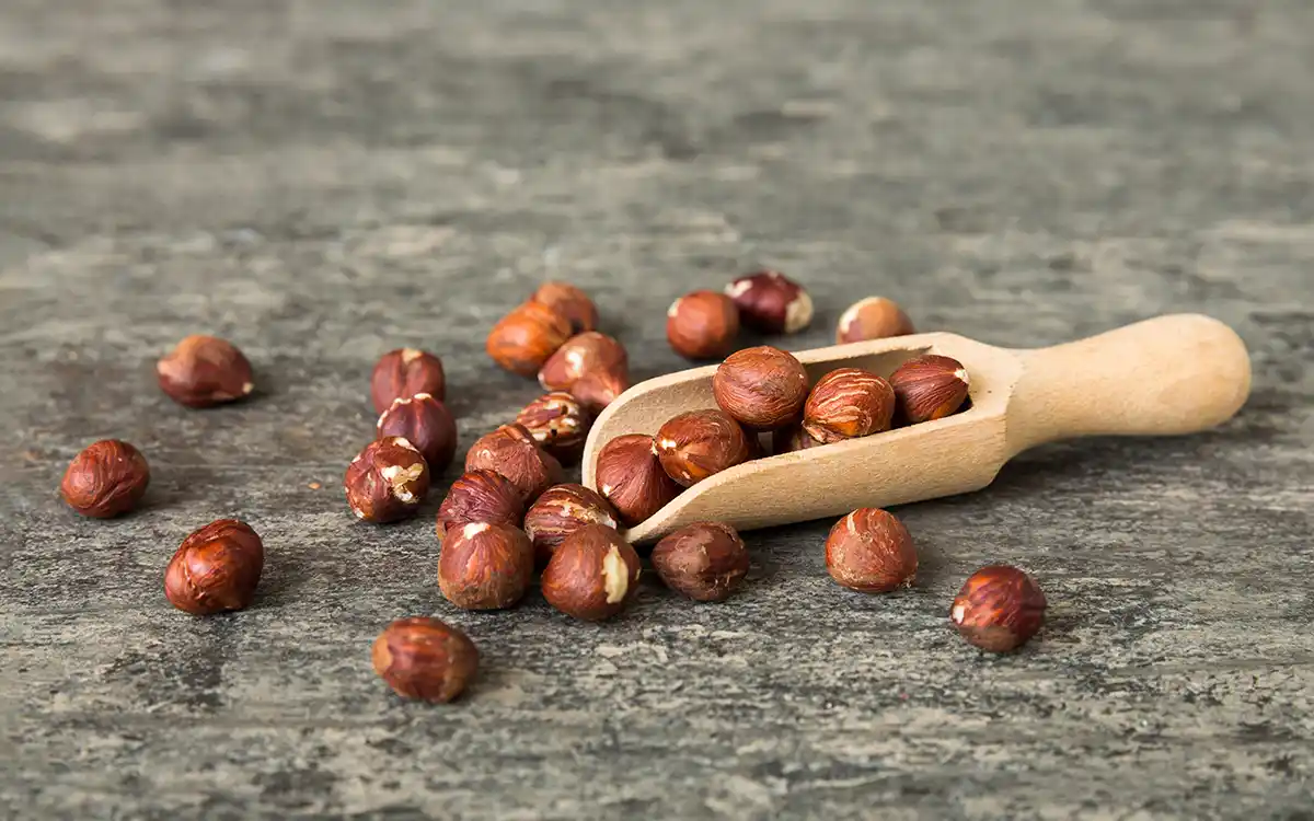 φουντουκια αποξεραμένα